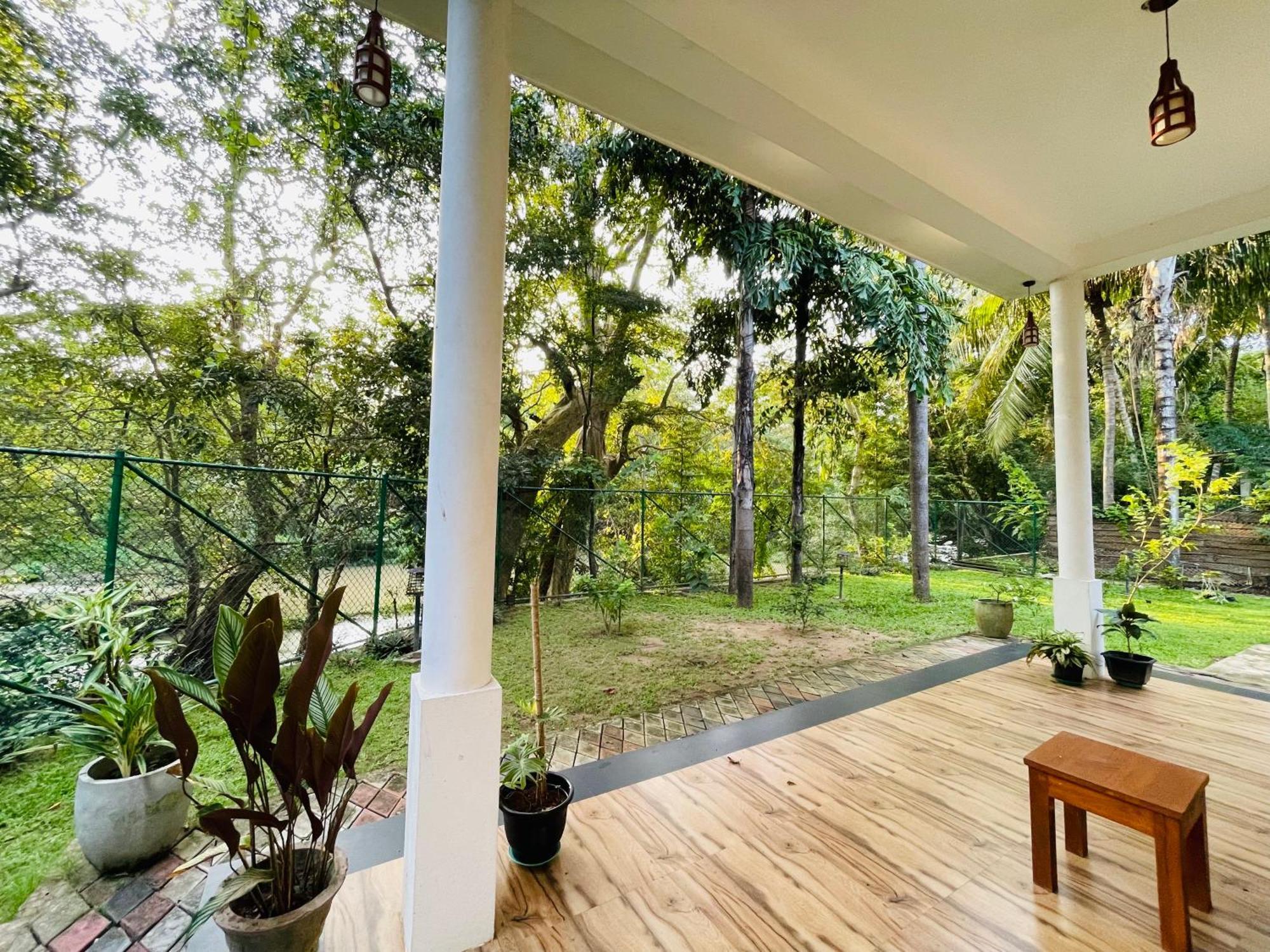Yala River View Cabana Tissamaharama Bagian luar foto